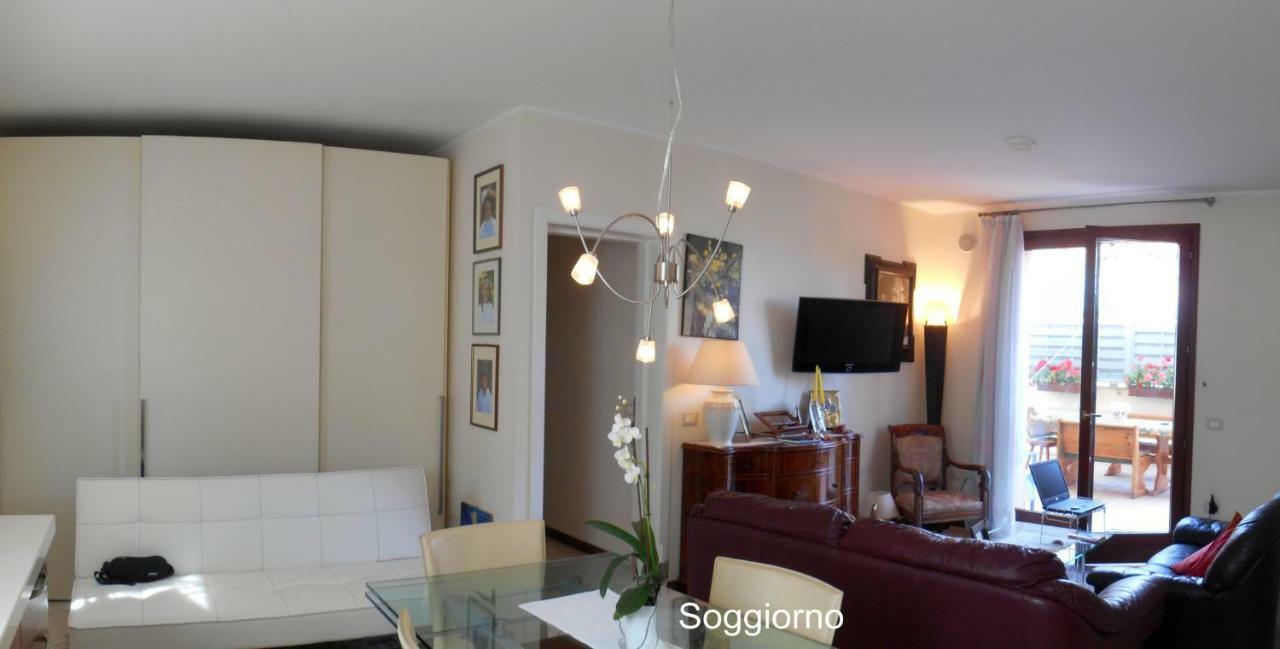 B&B Zia Lelly Fano Esterno foto