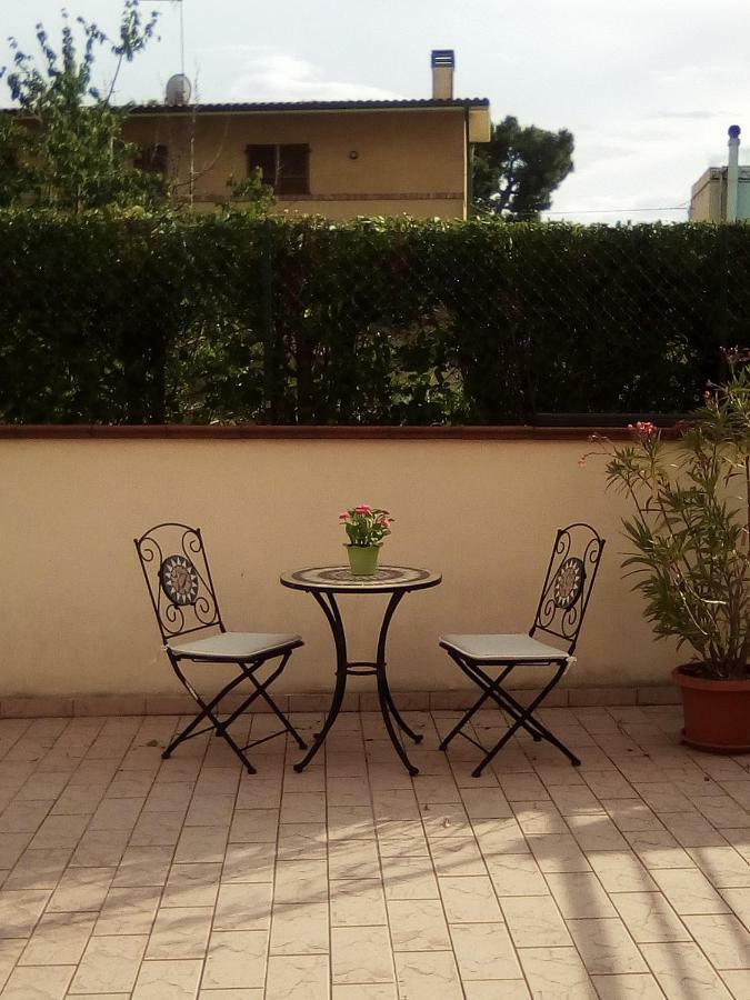 B&B Zia Lelly Fano Esterno foto
