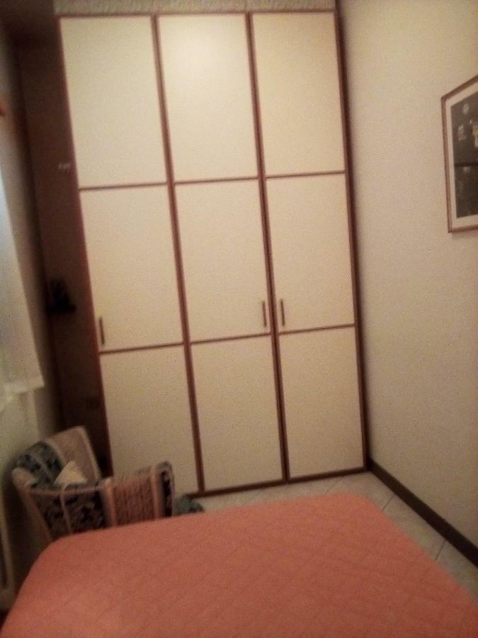 B&B Zia Lelly Fano Esterno foto